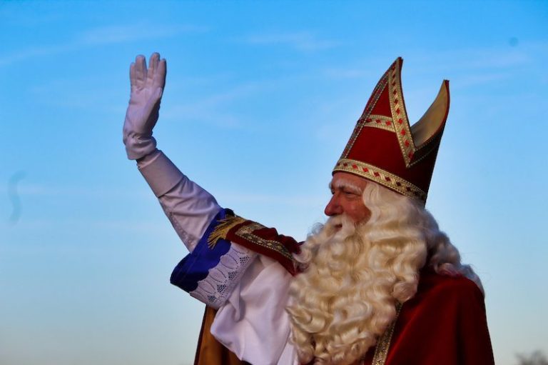 Kogel door de kerk: geen Zwarte Piet meer in Volendam