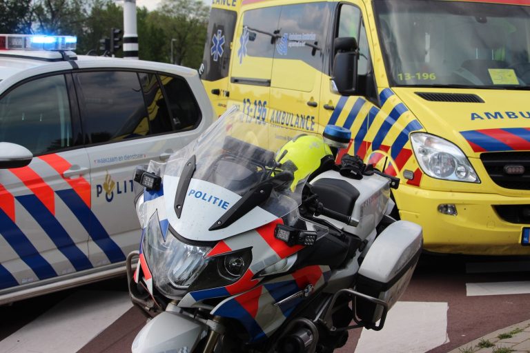 Automobiliste (20) krijgt voorwaardelijke rijontzegging na zware botsing op Markerwaarddijk